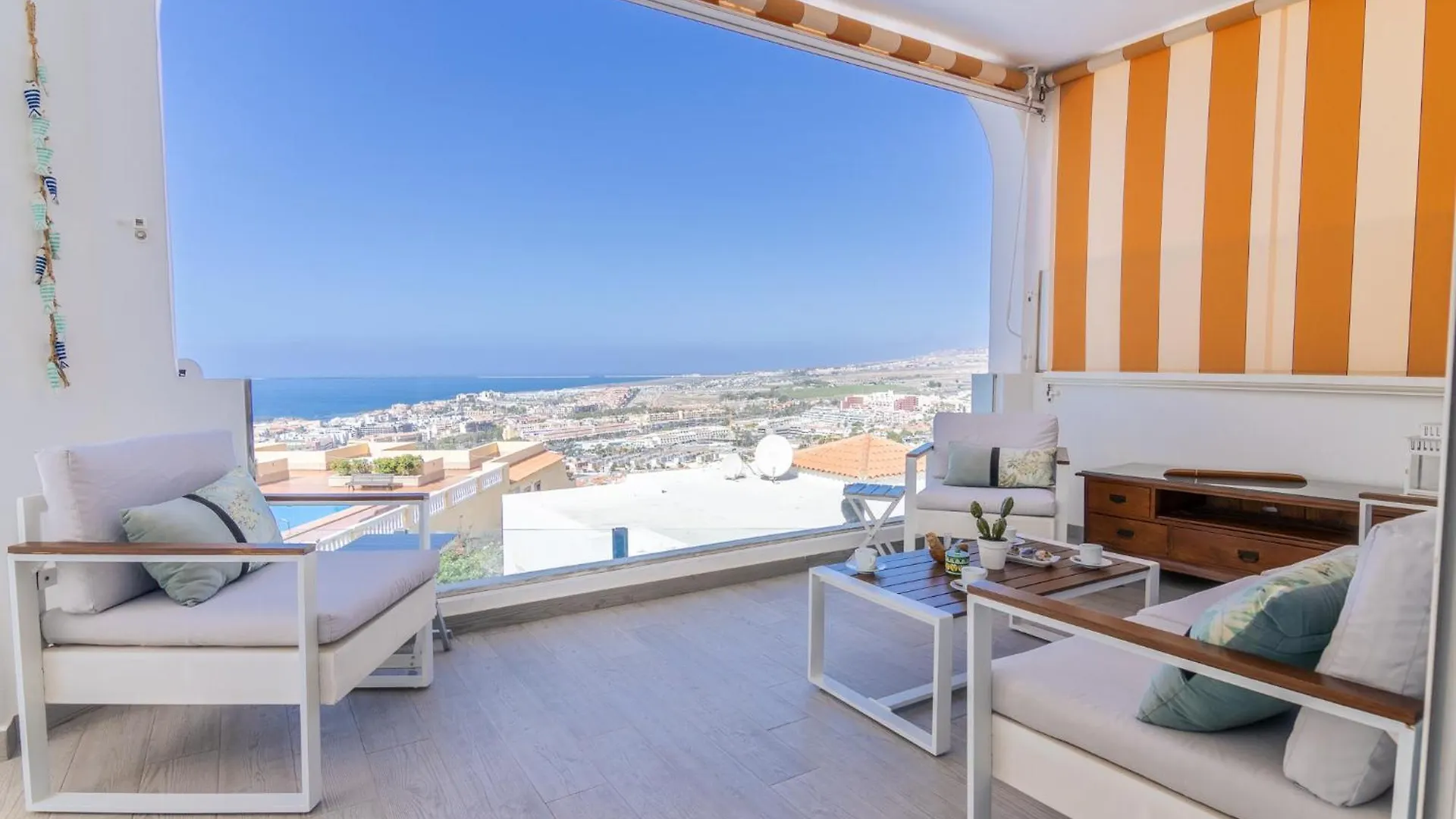 Mirador Balcon Del Atlantico Y Piscina Privada Villa Costa Adeje  Costa Adeje (Tenerife)